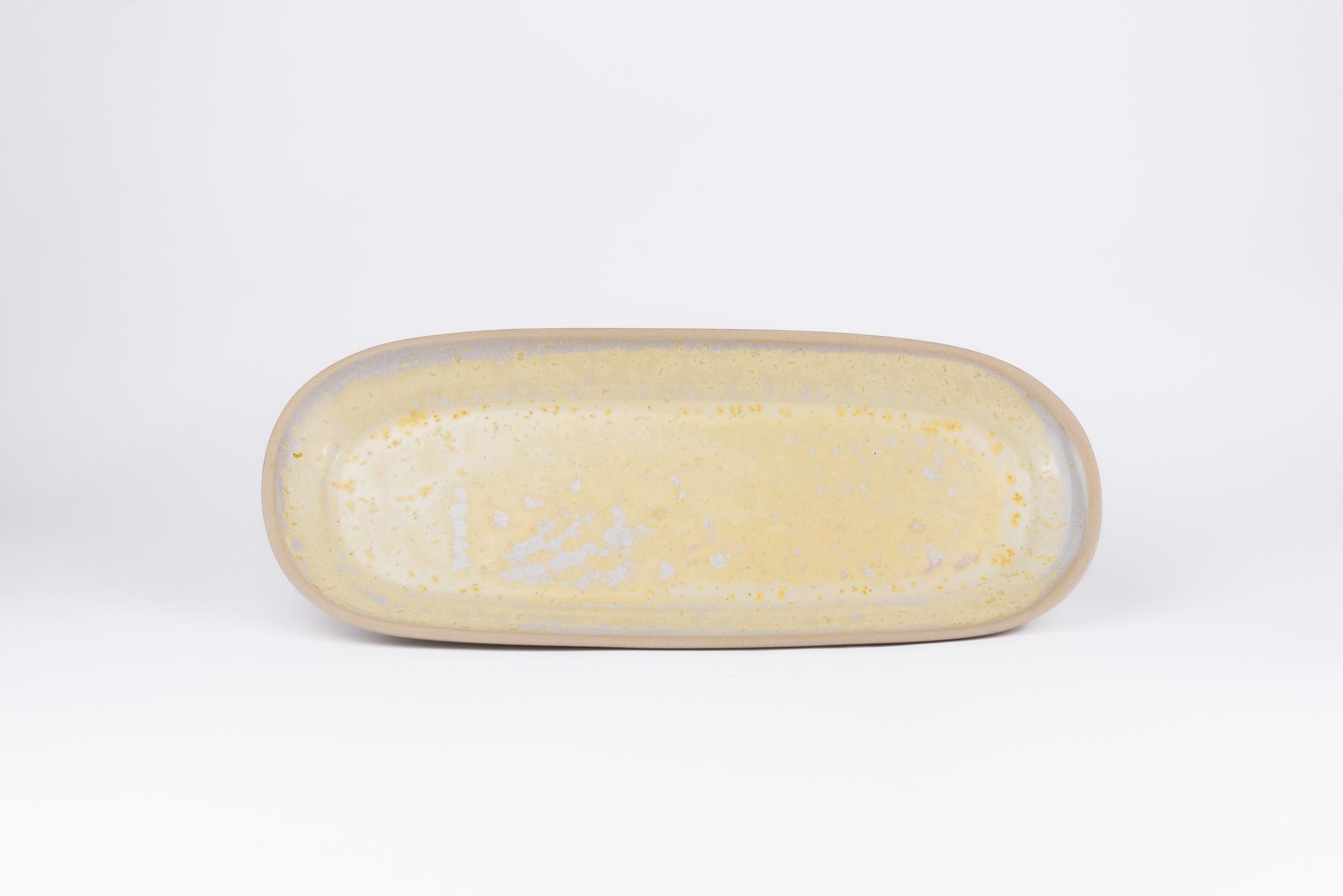 Serving plates