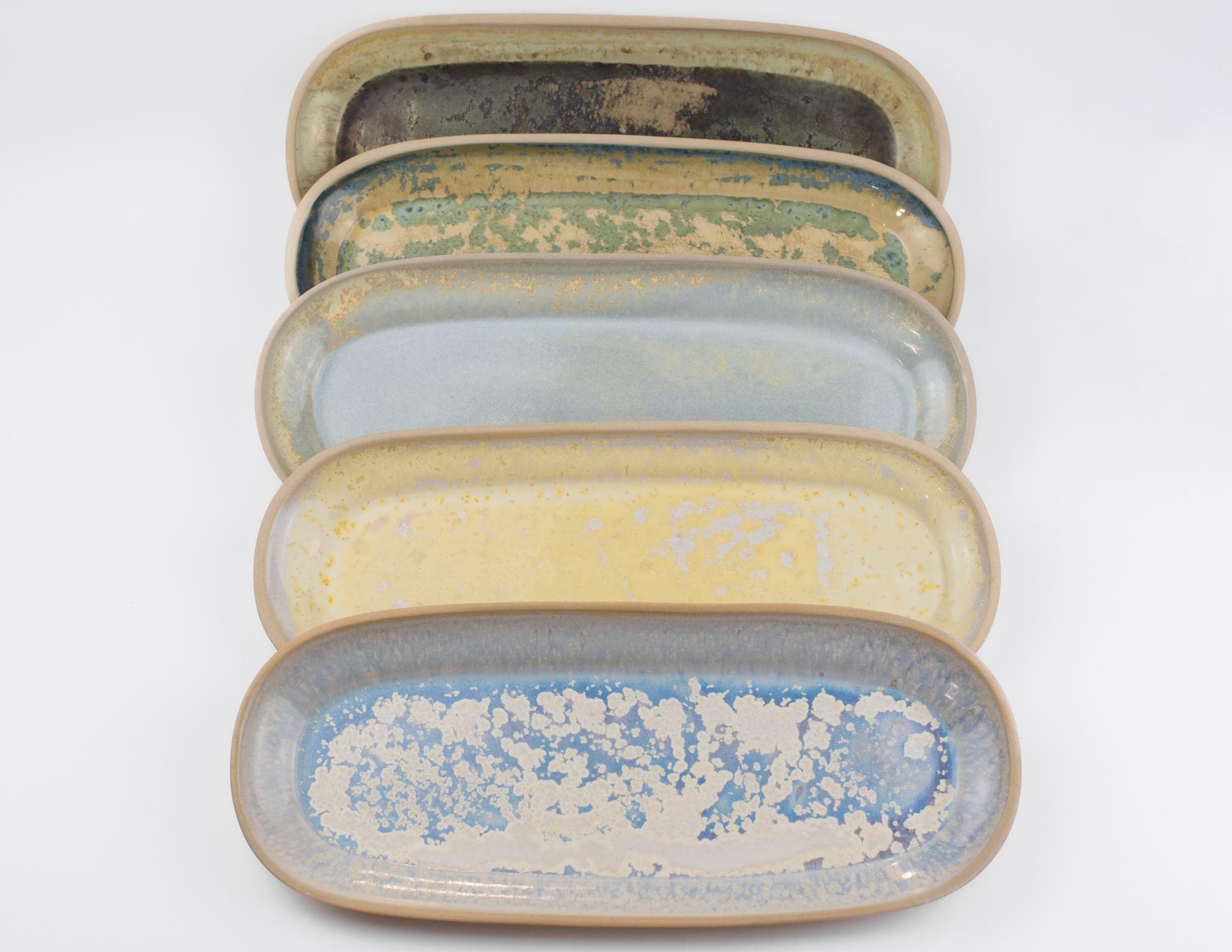 Serving plates