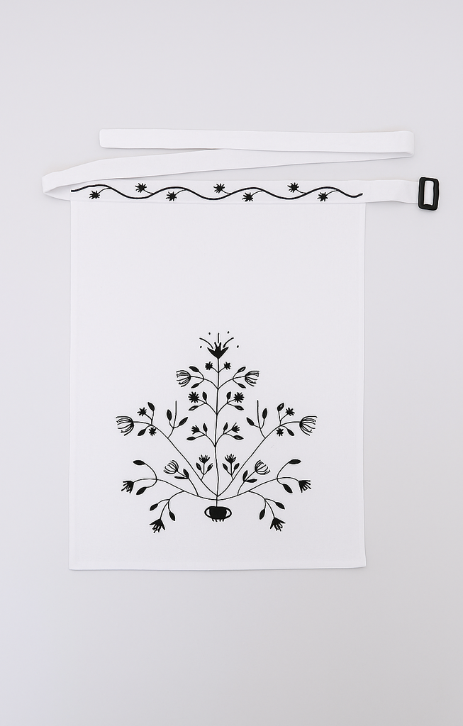 Лляний вишитий фартух "Дерево Життя" в білому кольорі