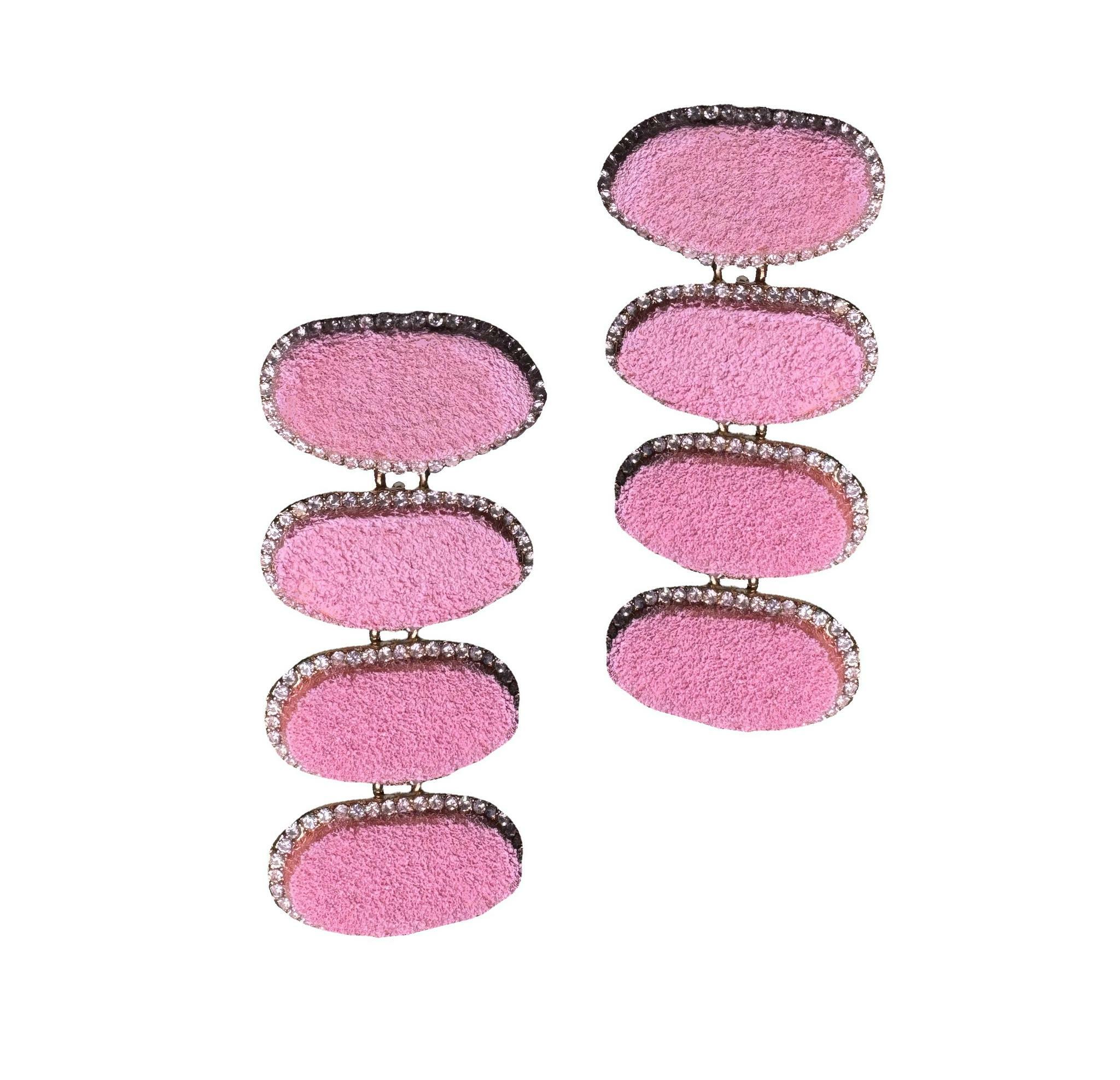 PINK VELVET