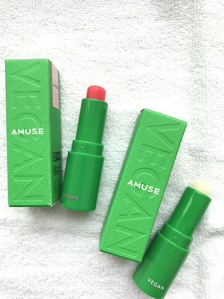 МАКИЯЖ > Увлажняющий кушон AMUSE Skin Tune Vegan Cover Cushion SPF 45 ...