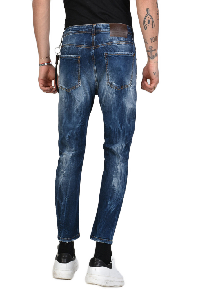 Темно-Синие прямые джинсы украшенные вышивкой и стразами