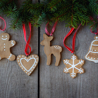 Підвіска ялинкова дерев'яна "Оленятко-пряник" DreamWood