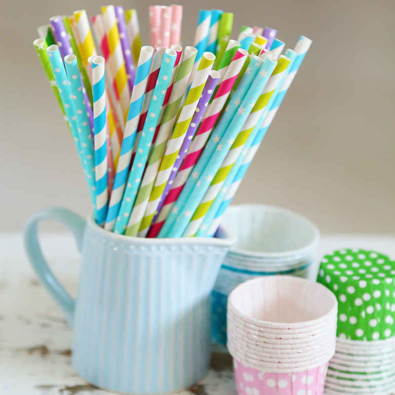 Трубочки бумажные голубые в полоску 10шт.