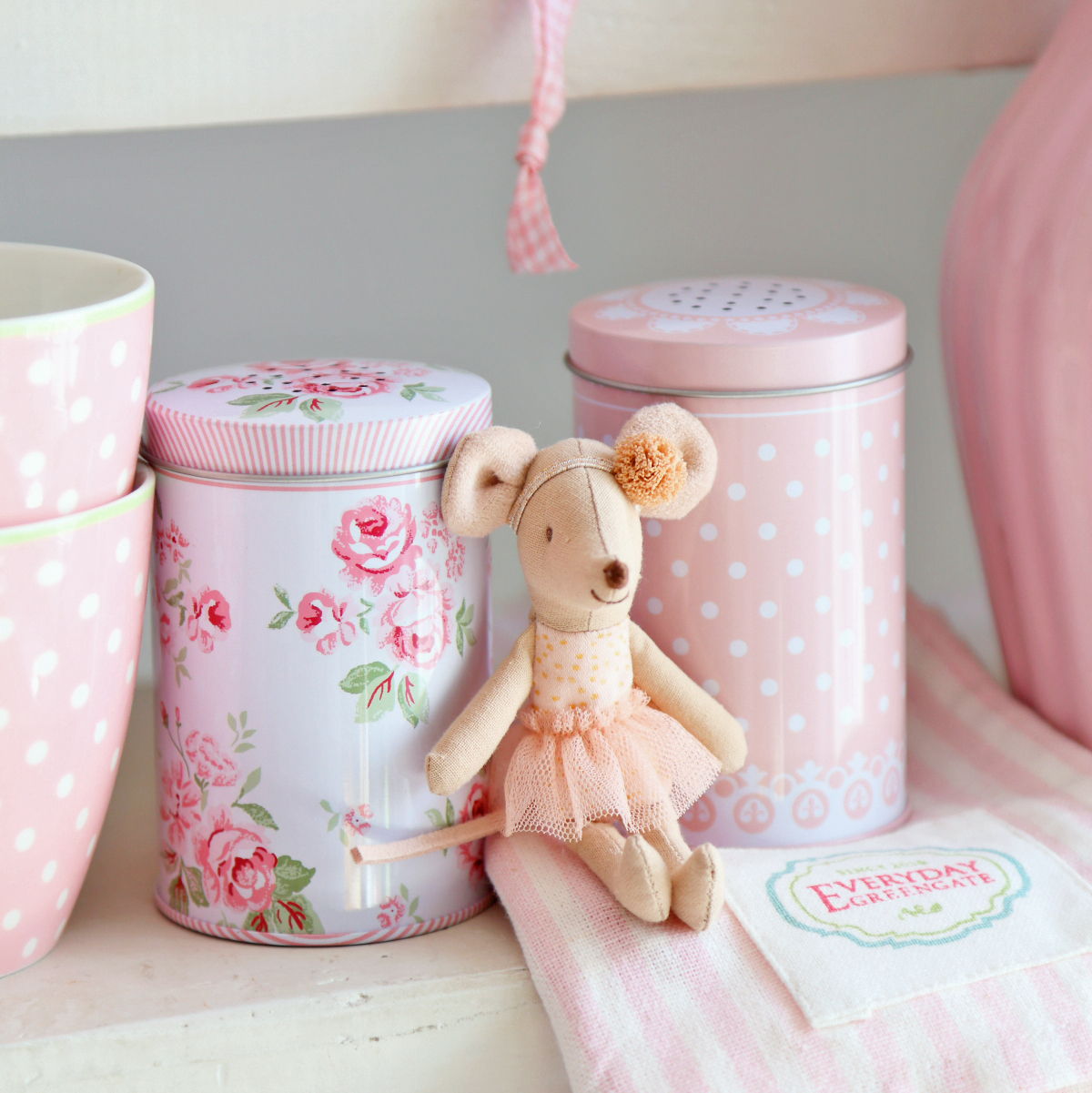 Просіювач металевий в горох для цукру/пудри Isabelle Rose