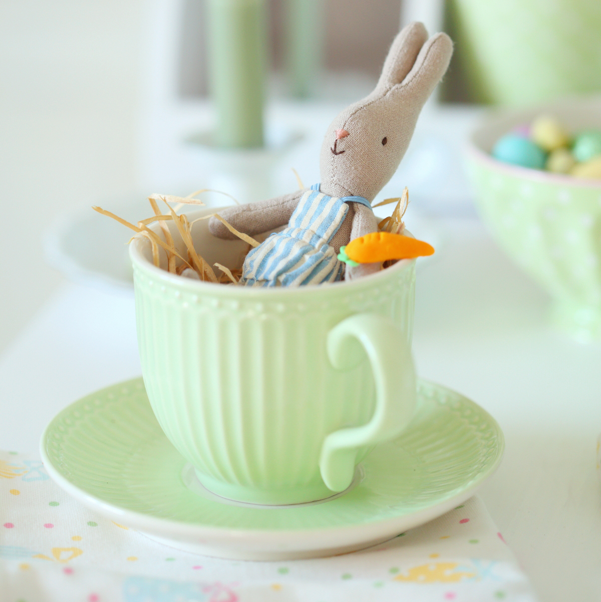 Чашка керамічна з блюдцем Alice Pale Green GreenGate