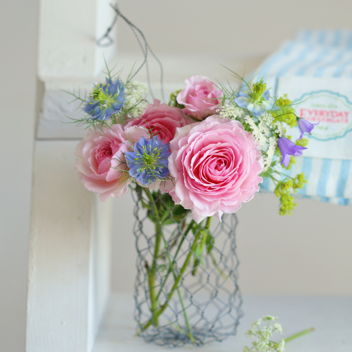 Корзинка металева підвісна 12см Madleys