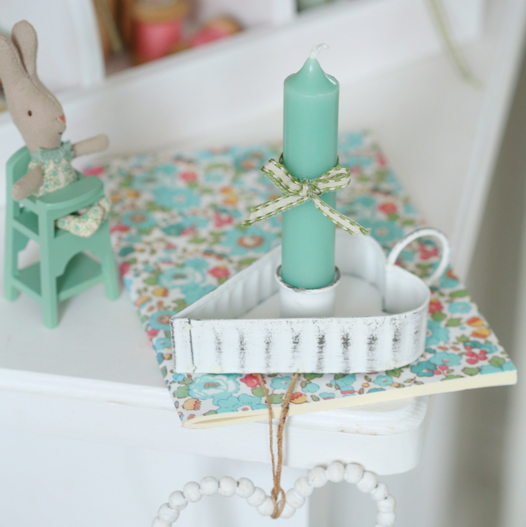 Підсвічник металевий "Серце" білий 10см VL Home