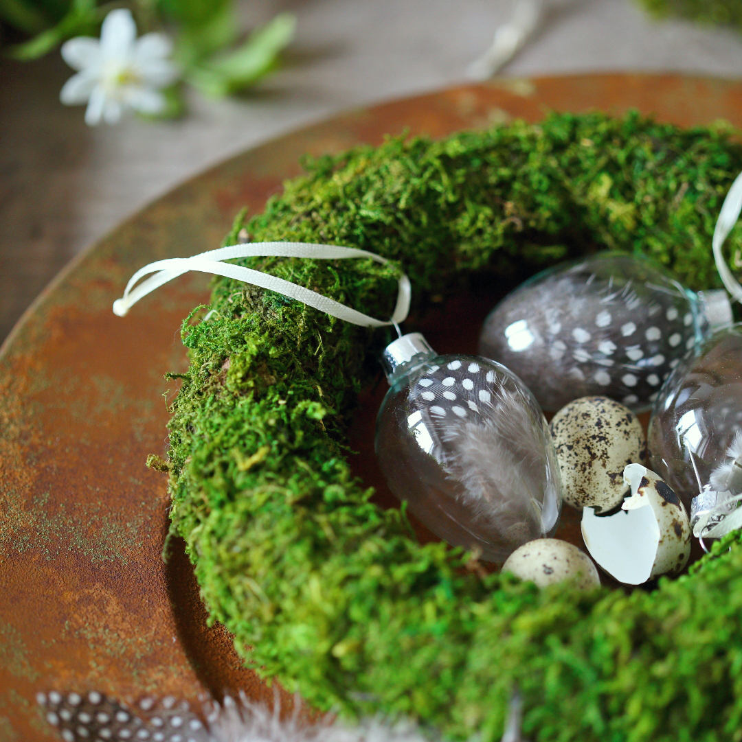 Набір 6шт скляних підвісок 6см "Яйце з пір'їнкою" Canea