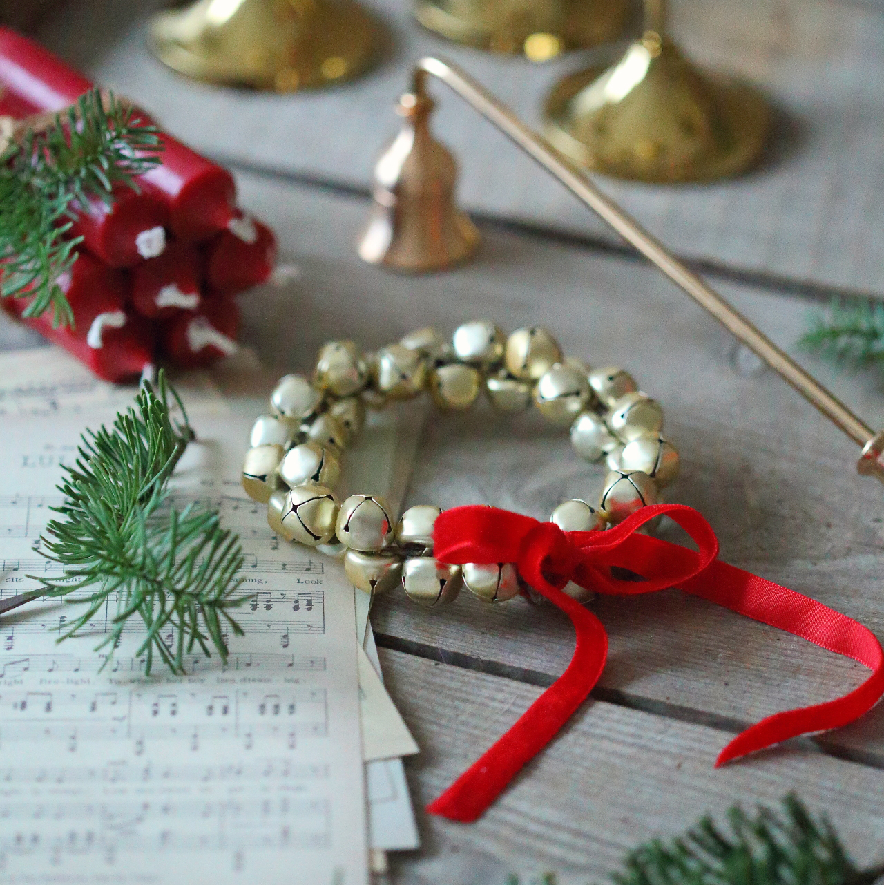 Віночок із дзвоників 10см золотий Canea