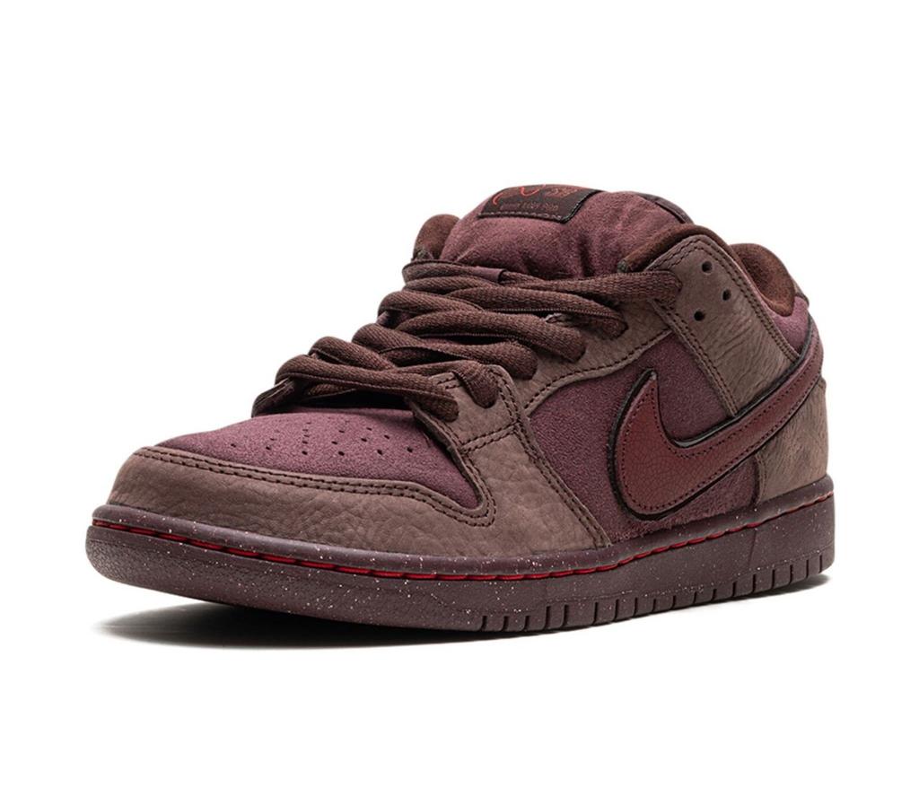 Nike SB Dunk Low City Of Love Burgundy Crush