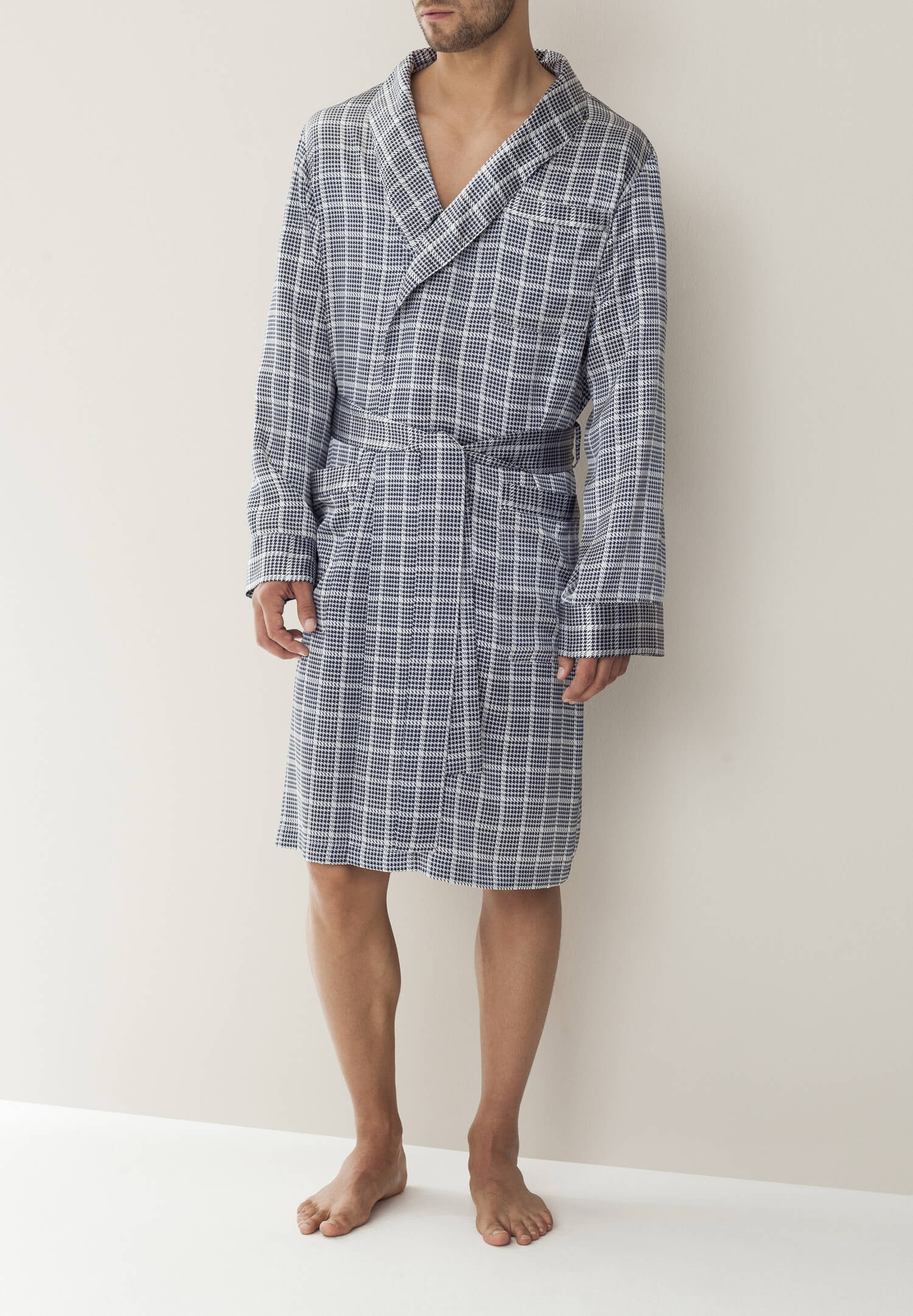 Для мужчин > Мужской халат из шелка Zimmerli ZN-36-137 купить в  интернет-магазине