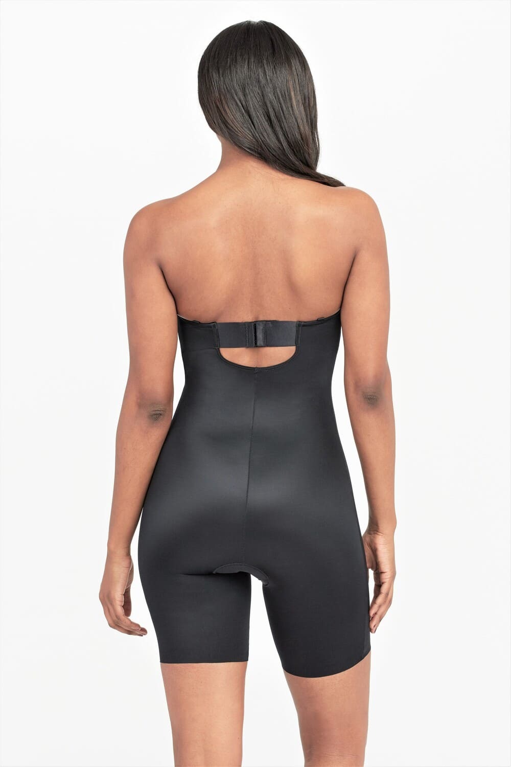 Белье > Корректирующий комбинезон с чашечками SPANX Suit Your Fancy  Strapless Cupped Mid-Thigh Bodysuit 10156R купить в интернет-магазине