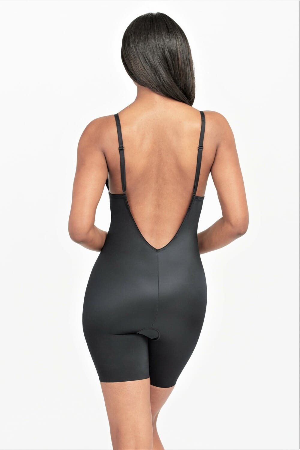 Белье > Комбинезон с глубоким декольте и открытой спиной SPANX Suit Your  Fancy Plunge Low-Back Mid-Thigh Bodysuit 10157R купить в интернет-магазине