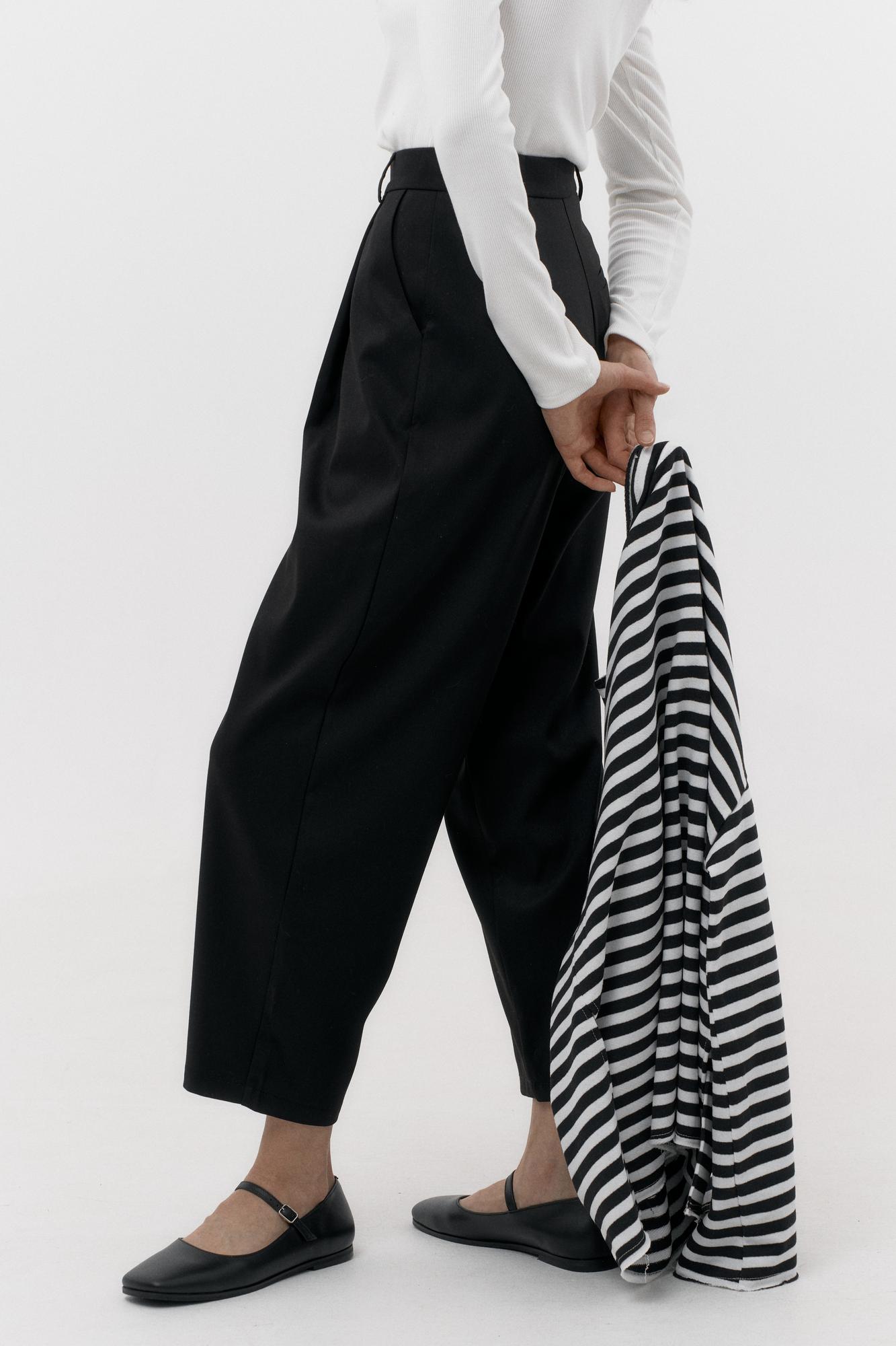 Брюки банани