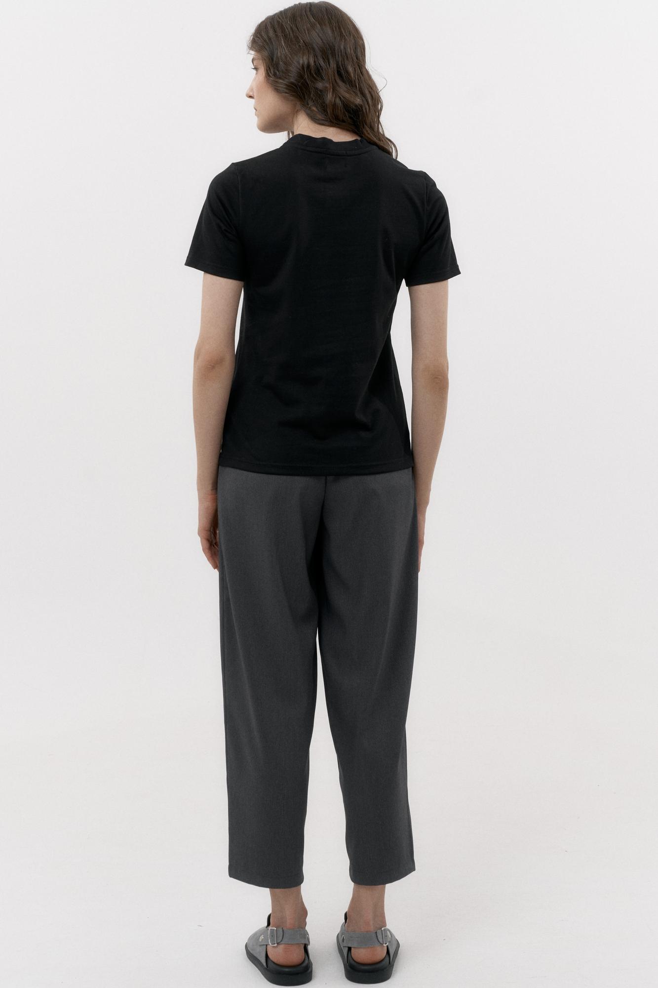 Базова футболка