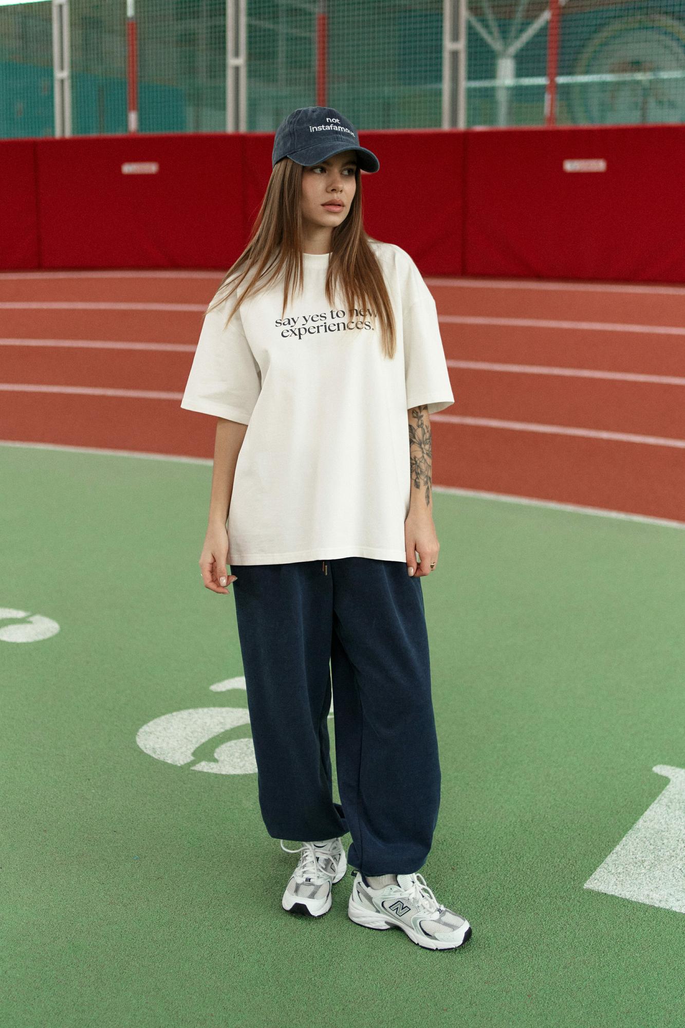 Футболка з принтом