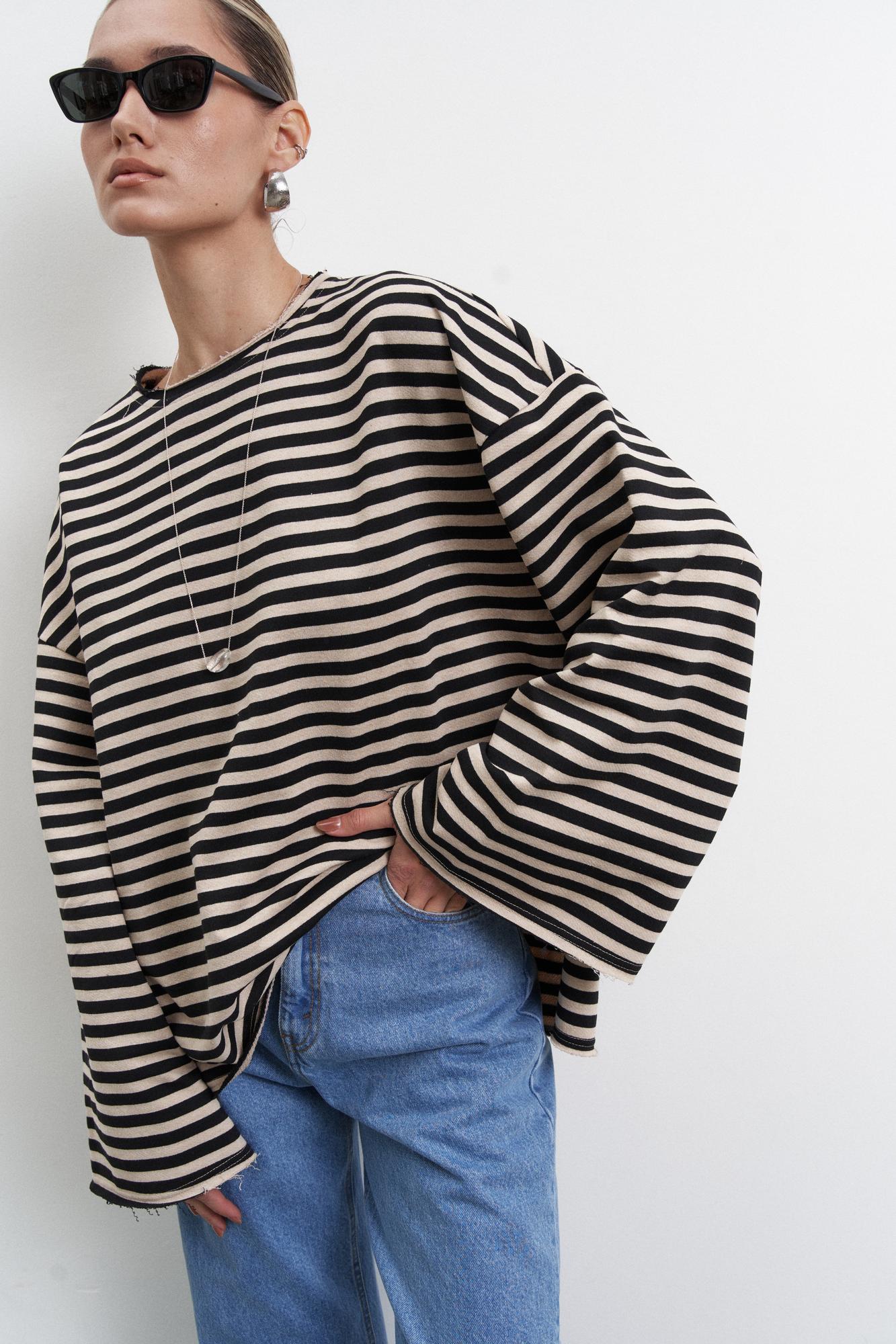 Лонгслів у смужку