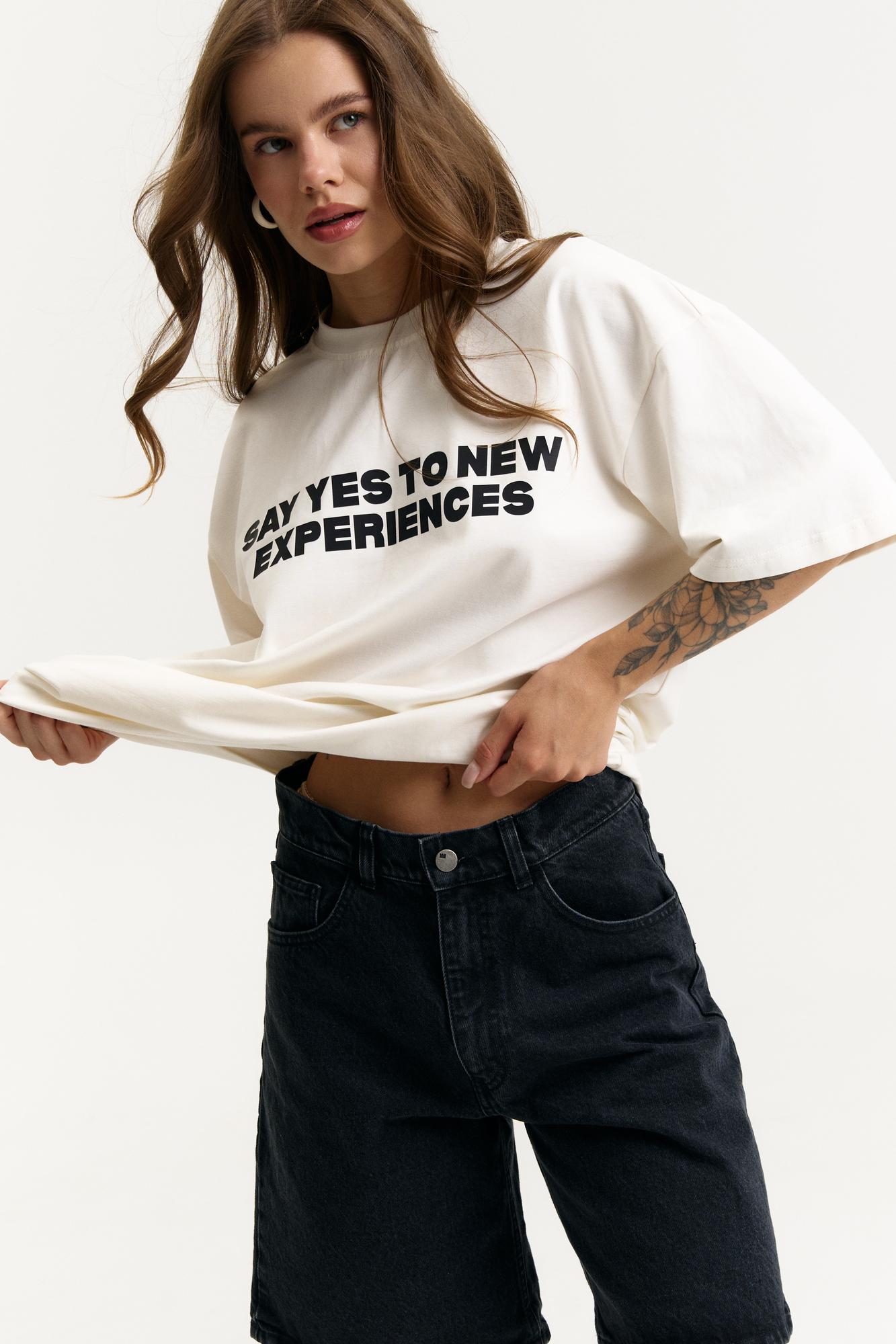 Футболка з принтом