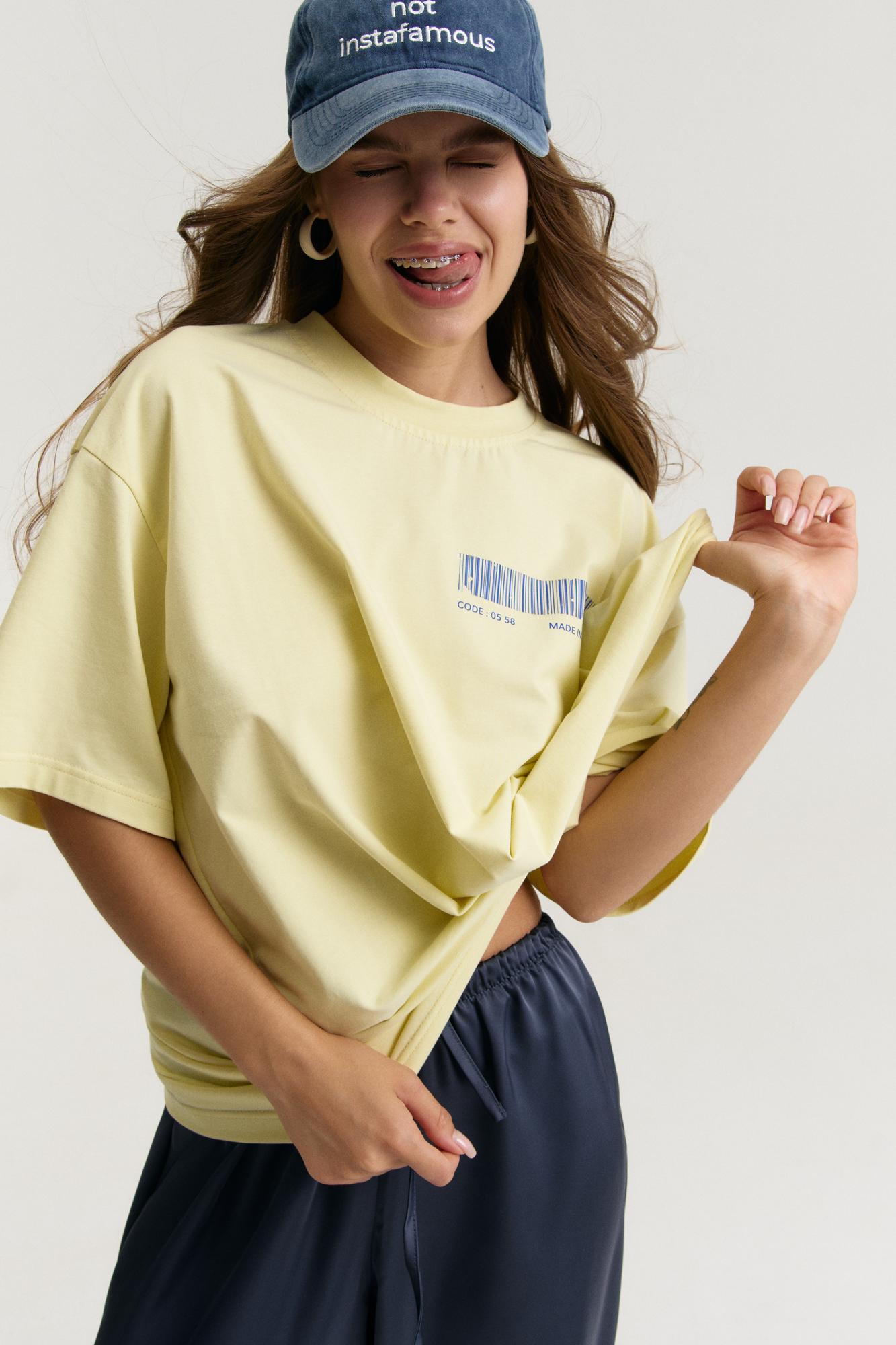 Футболка з принтом