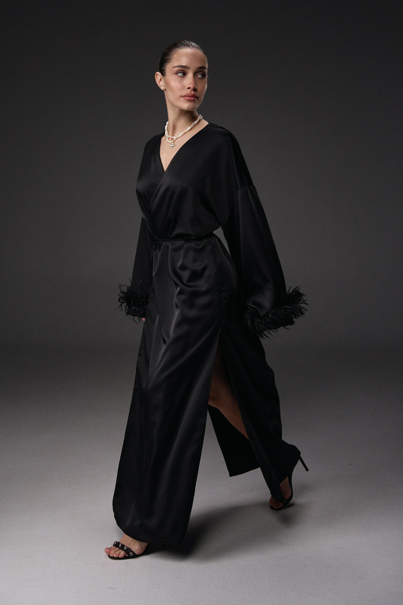 Кімоно з пір'ям