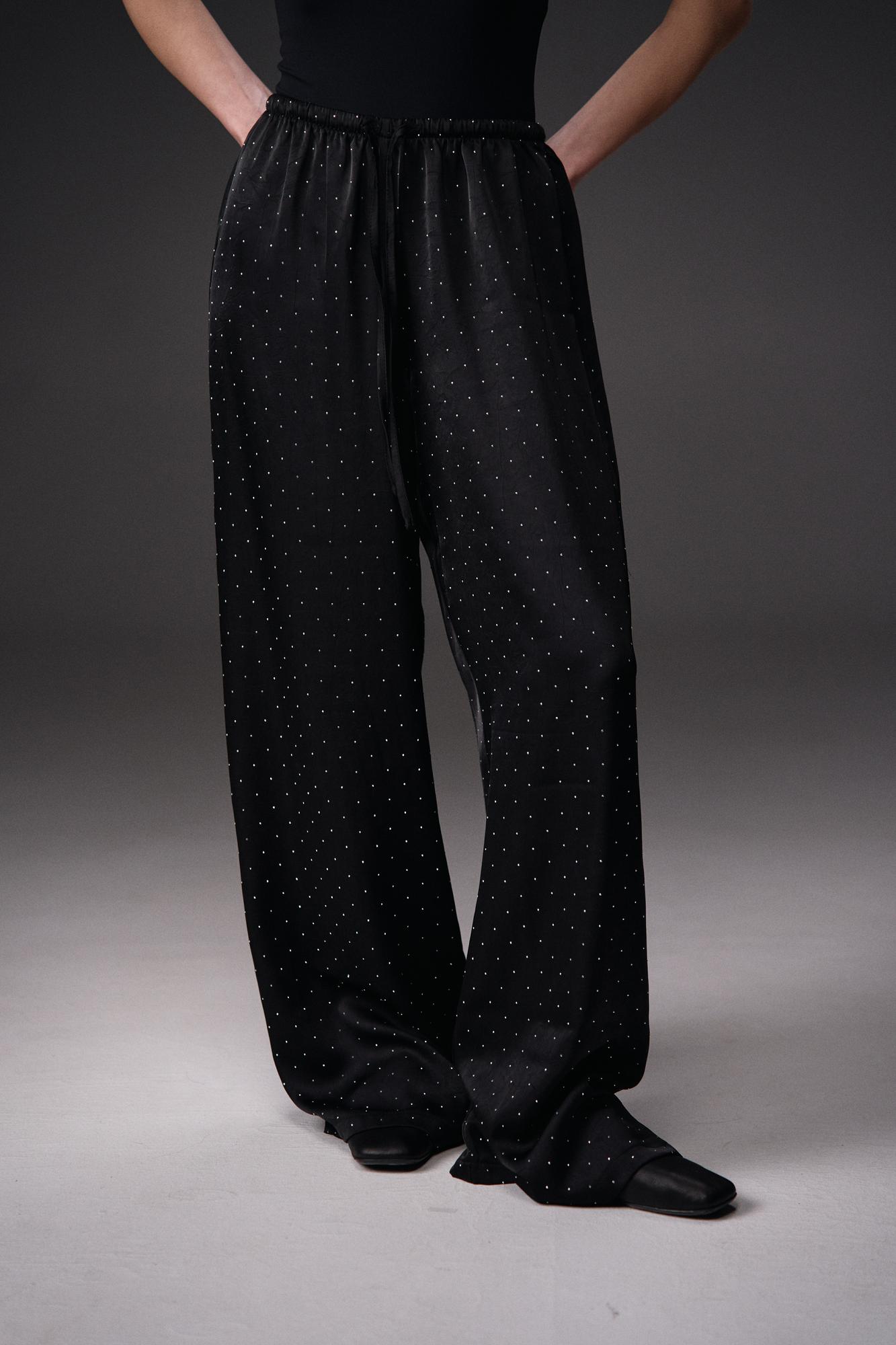 Вільні сатинові штани зі стразами