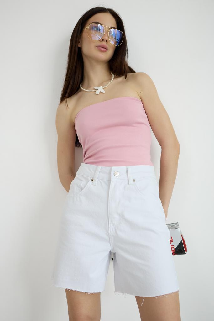 БІЛІ ШОРТИ З НЕОБРОБЛЕНИМ НИЗОМ