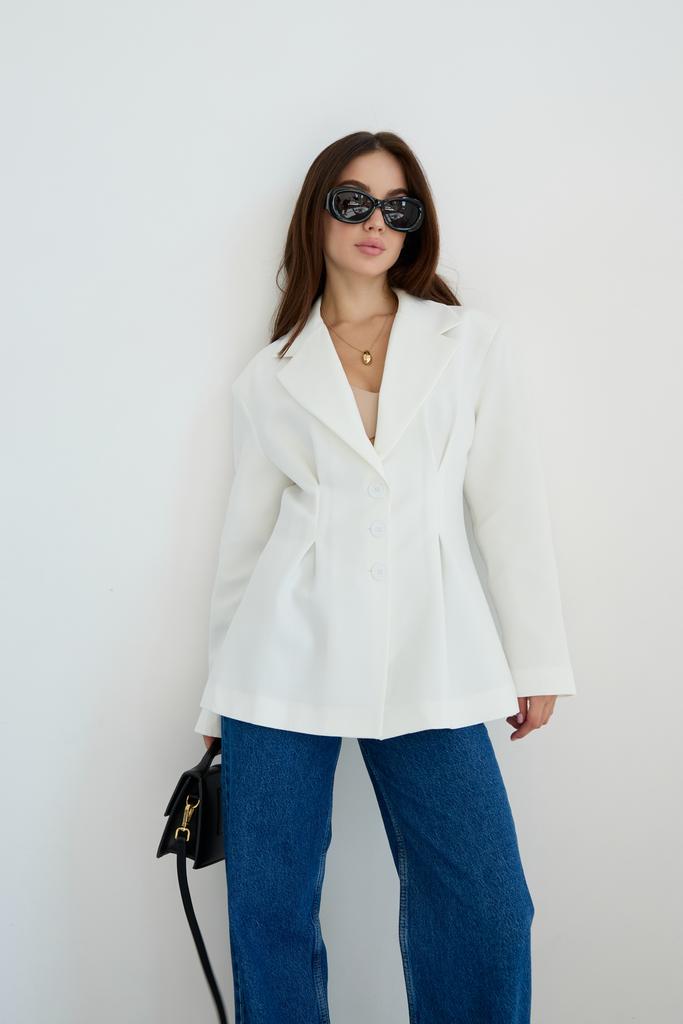 ПРИТАЛЕНИЙ ЖАКЕТ