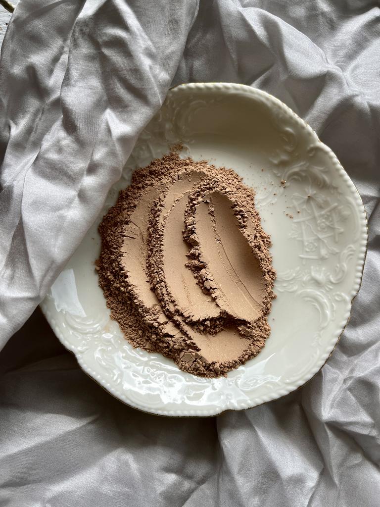 Минеральная декоративная косметика. Полный курс