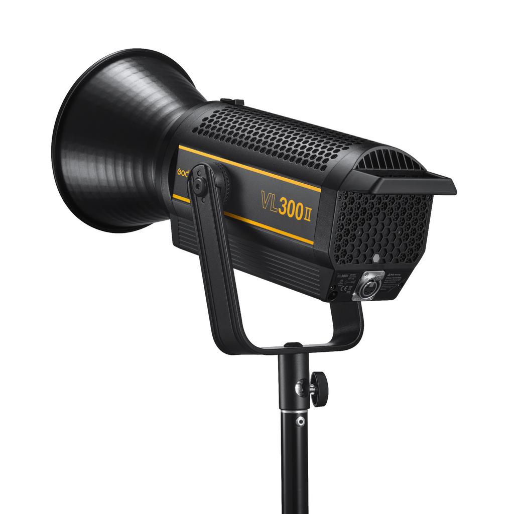 Godox.pro Осветитель светодиодный Godox VL300II студийный