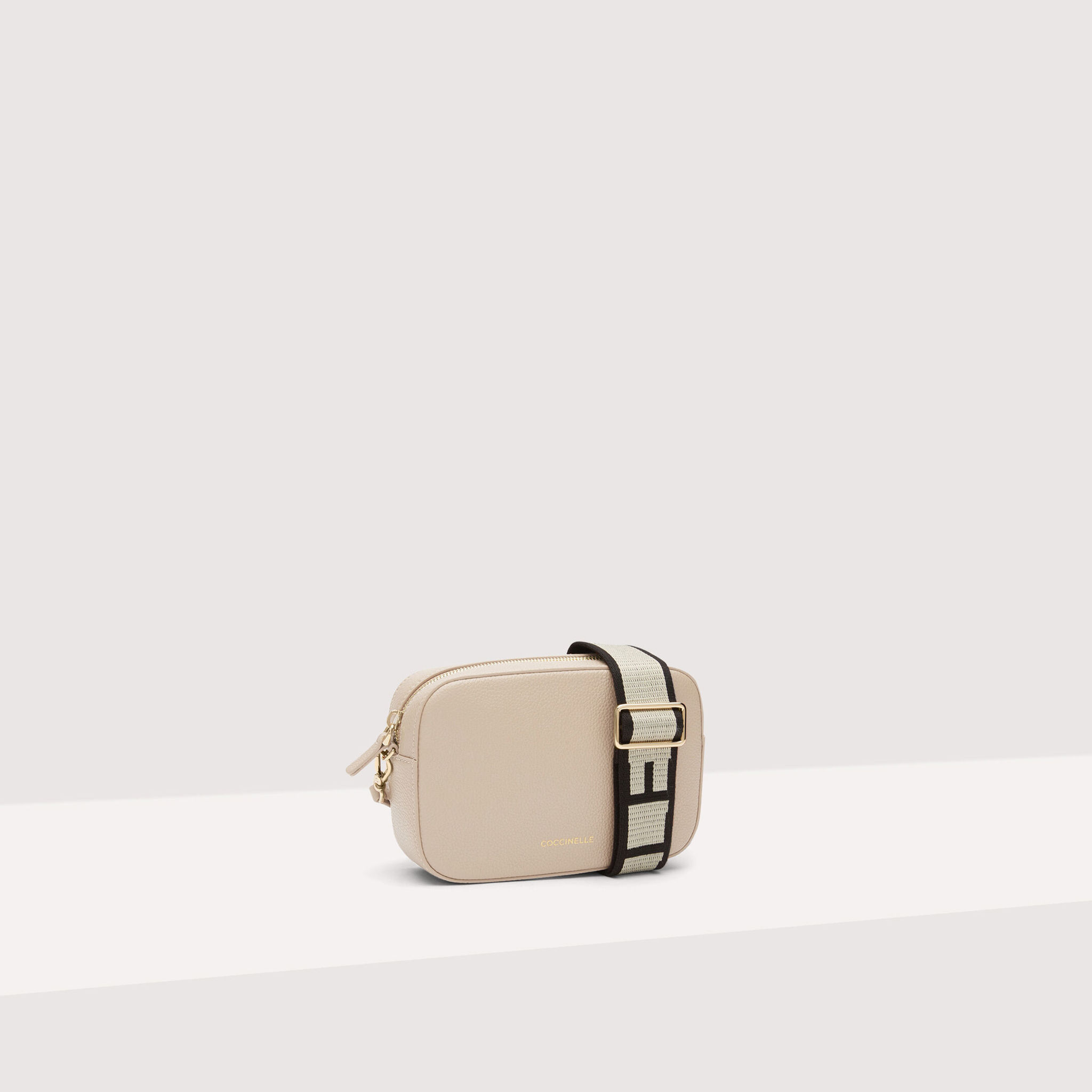 COCCINELLE Tebe crossbody Powder Pink