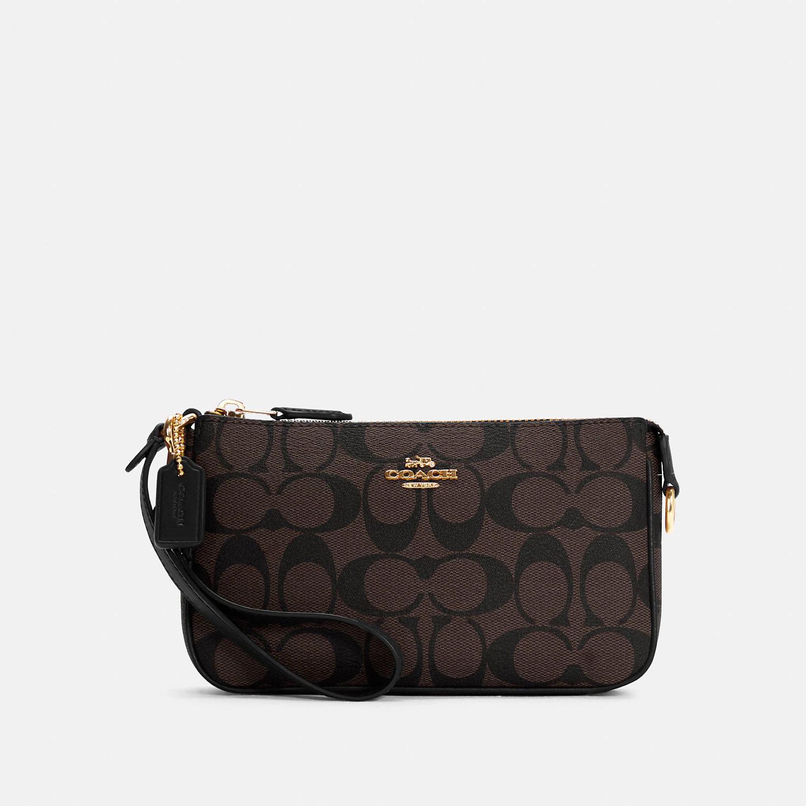 Coach cheap wristlet 19