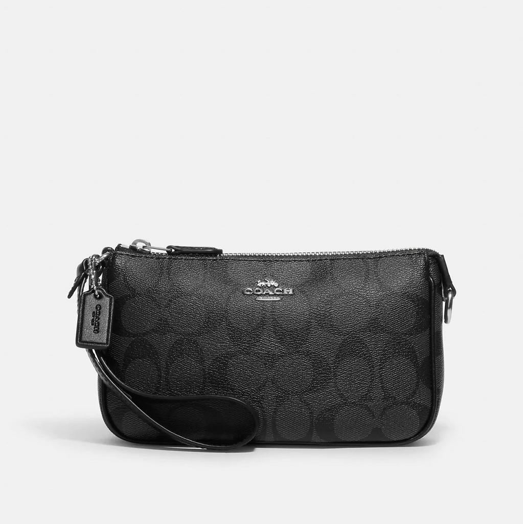 Coach cheap wristlet 19