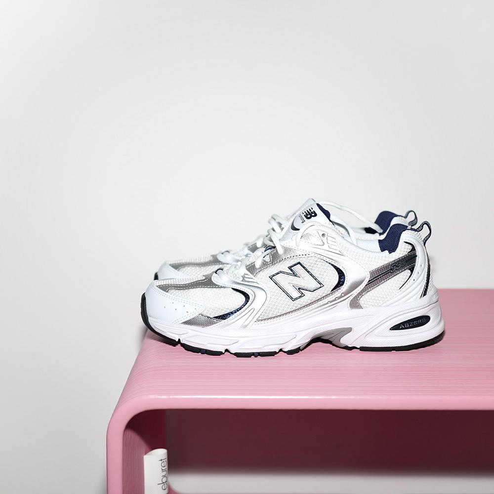 New balance white store blue pink