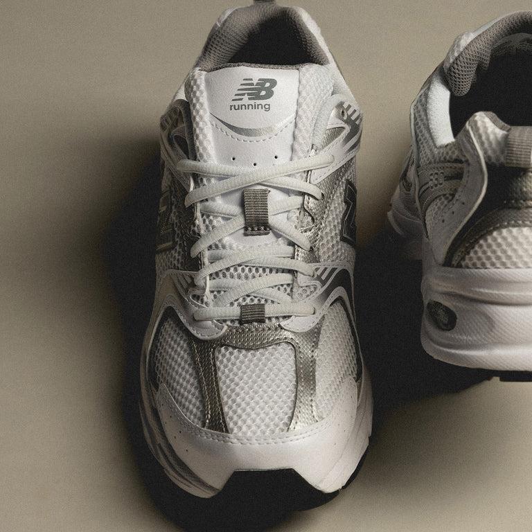 New balance 530 white silver. New Balance 530 Silver Metallic. New Balance 530 White mit Silver Metallic.