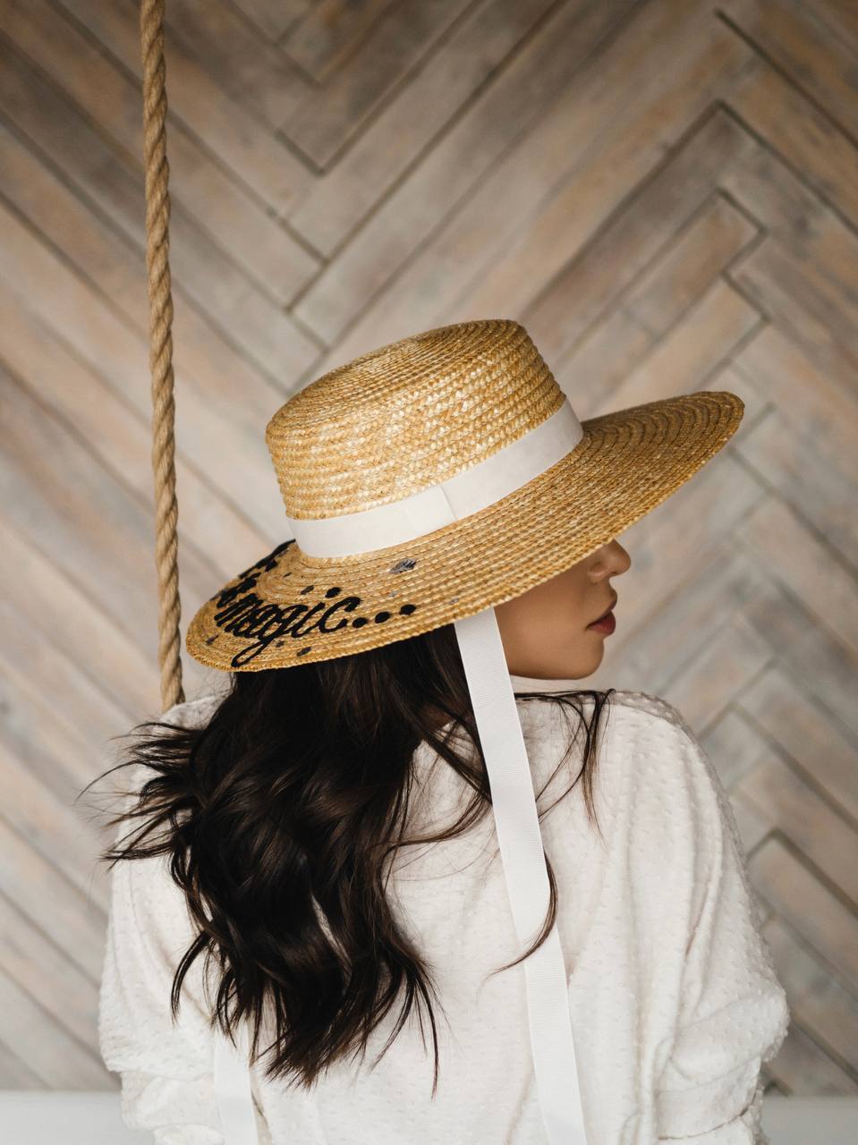 Соломенная шляпа Агуакате натурального цвета с малыми полями биржевые-записки.рфun [ru]
