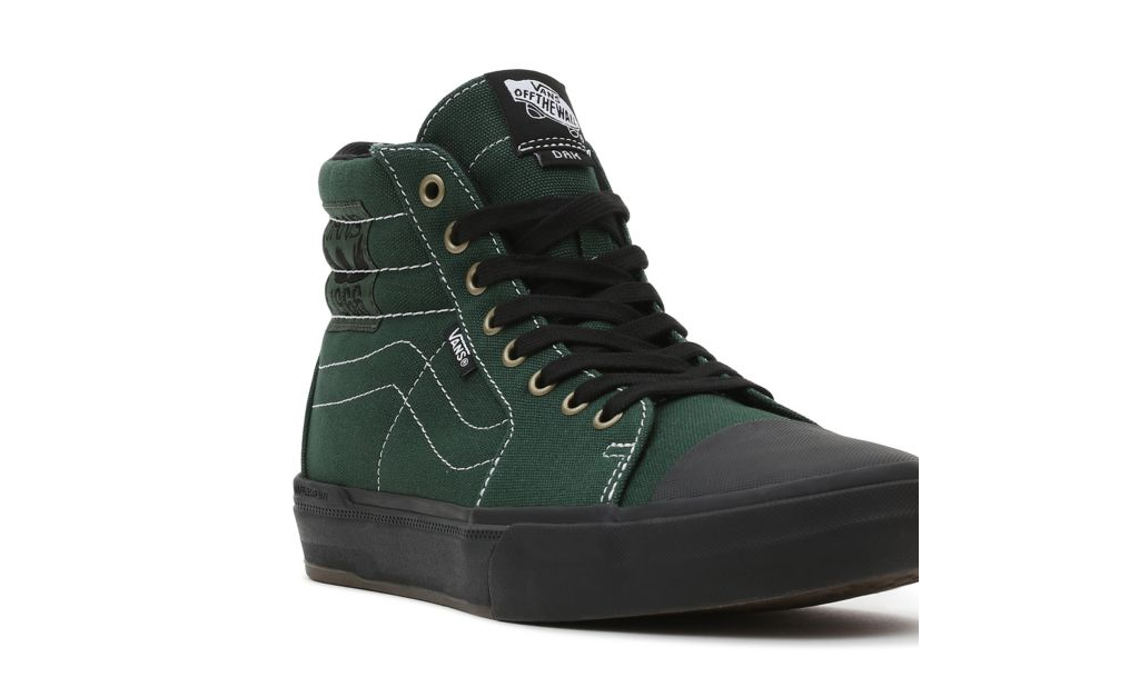 Все > КЕДЫ VANS SK8-HI DAKOTA ROCHE BMX 238 SHOES купить в