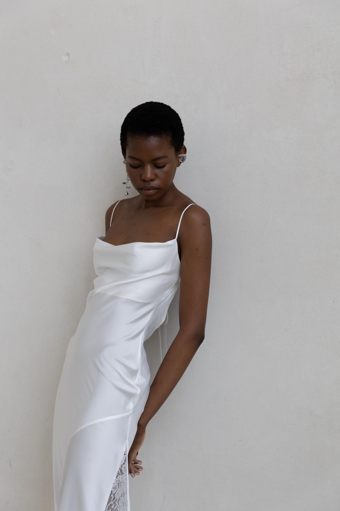 Все > Платье-комбинация с французским кружевом купить в интернет-магазине