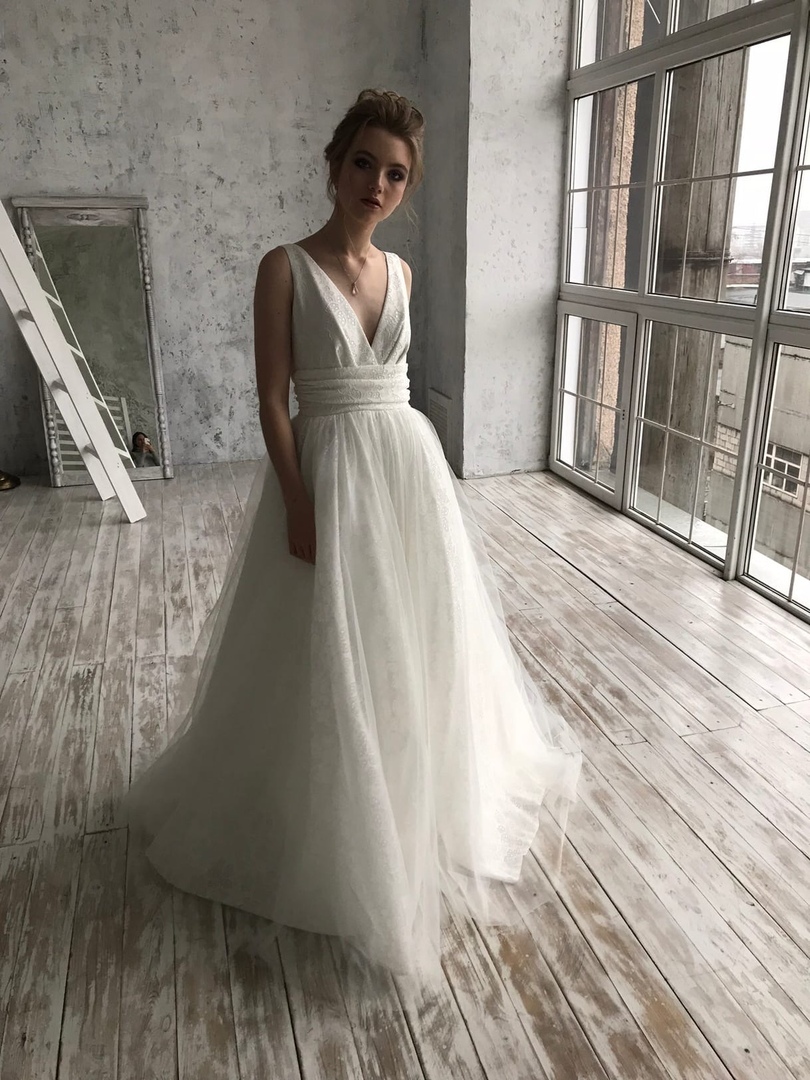 Пышные свадебные платья в салоне Николь(Москва)