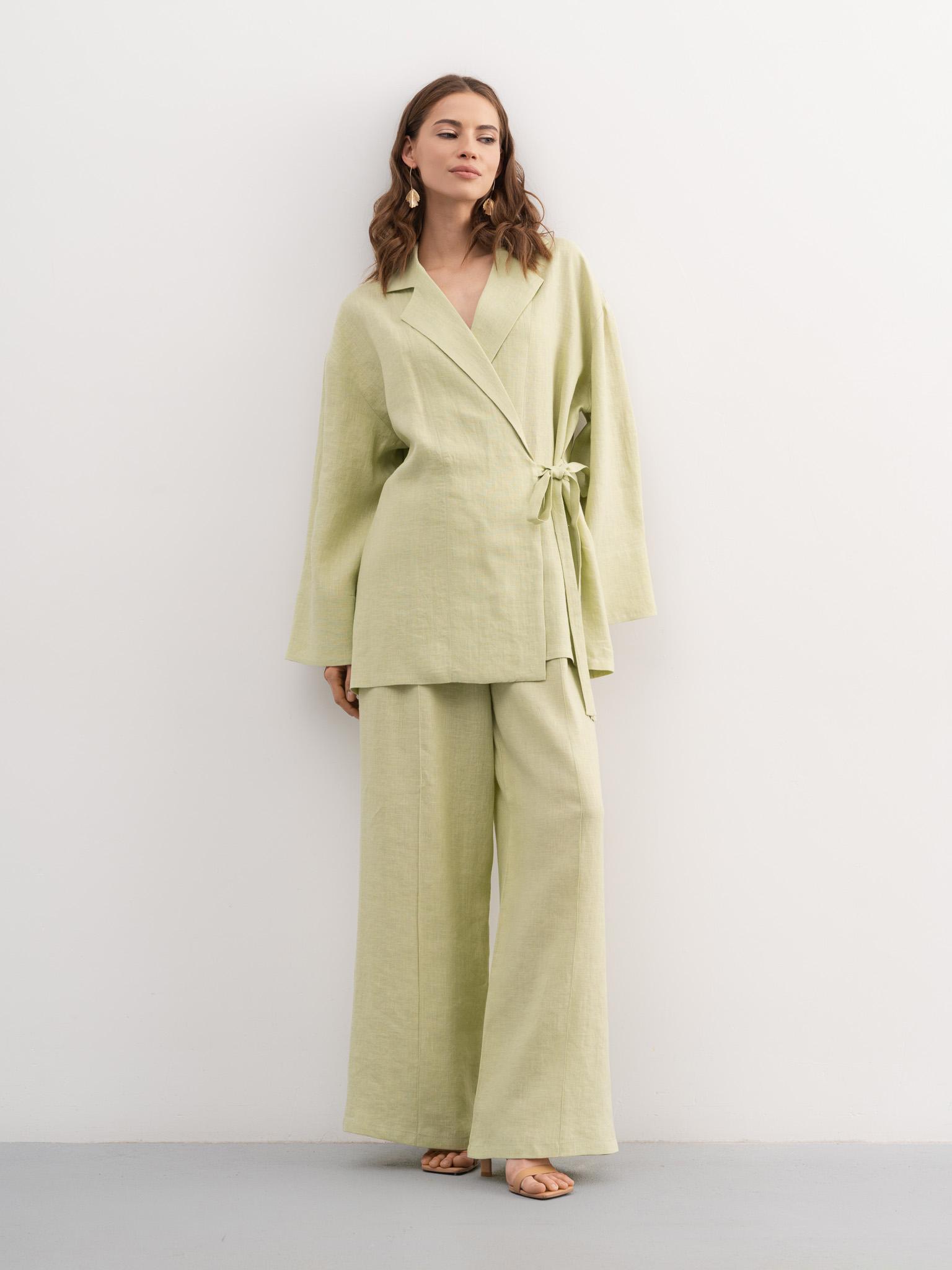 Льняной женский костюм фисташковый купить в интернет-магазине Pure Linen