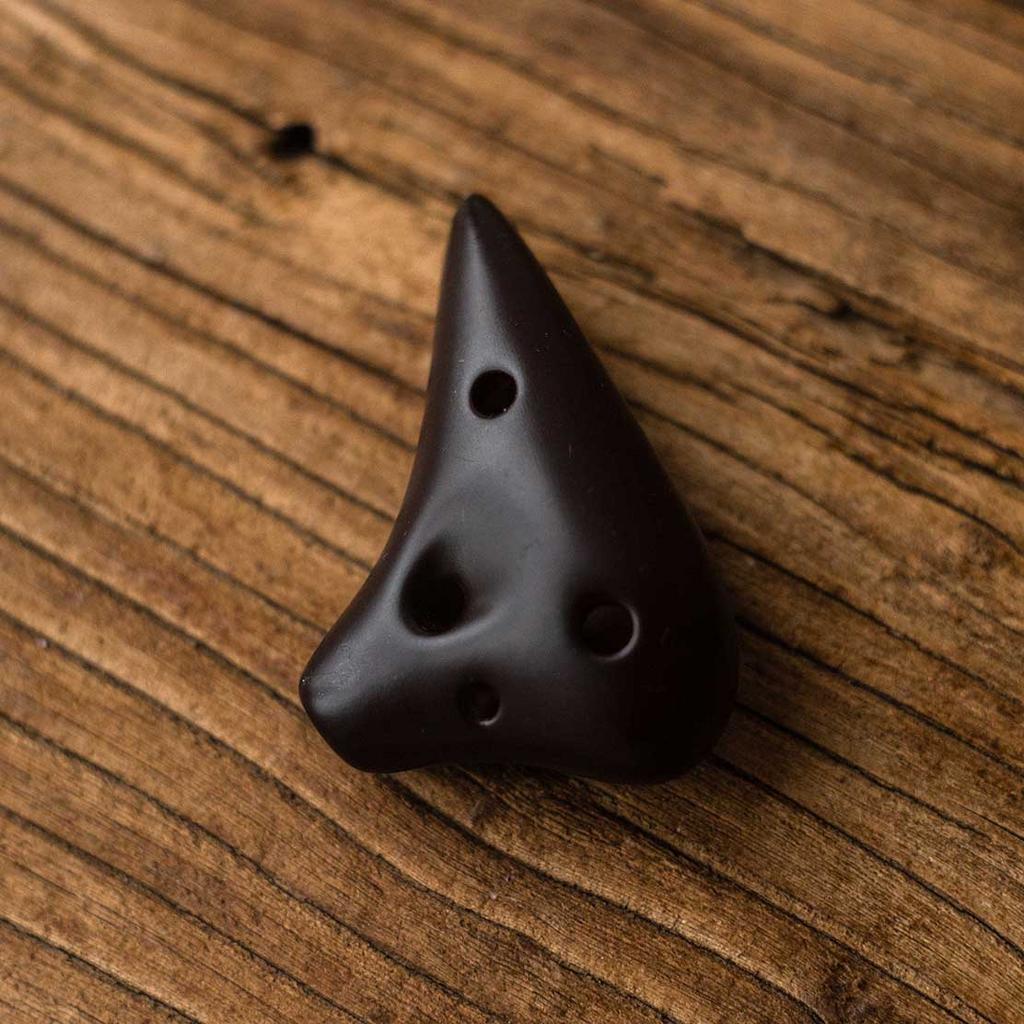 Музичний інструмент окарина на 9 отворів