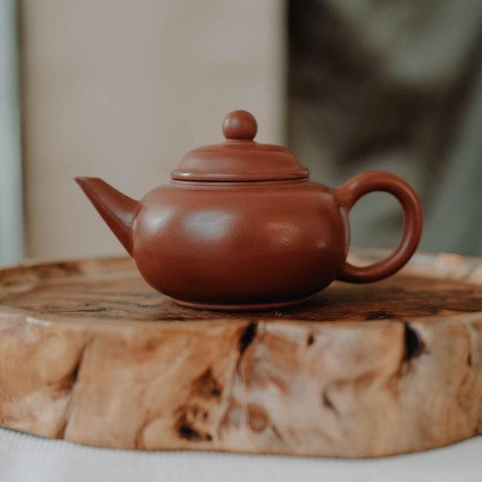 Чайник у формі Шуй Пін з ісинської глини, 110 мл