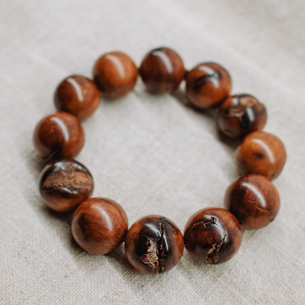 Кипарисовий браслет