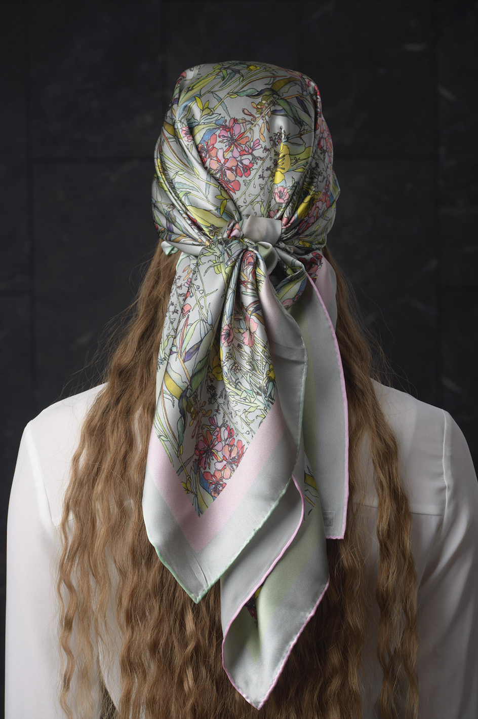 Платок "Двулепестник" ("Lutetiana")