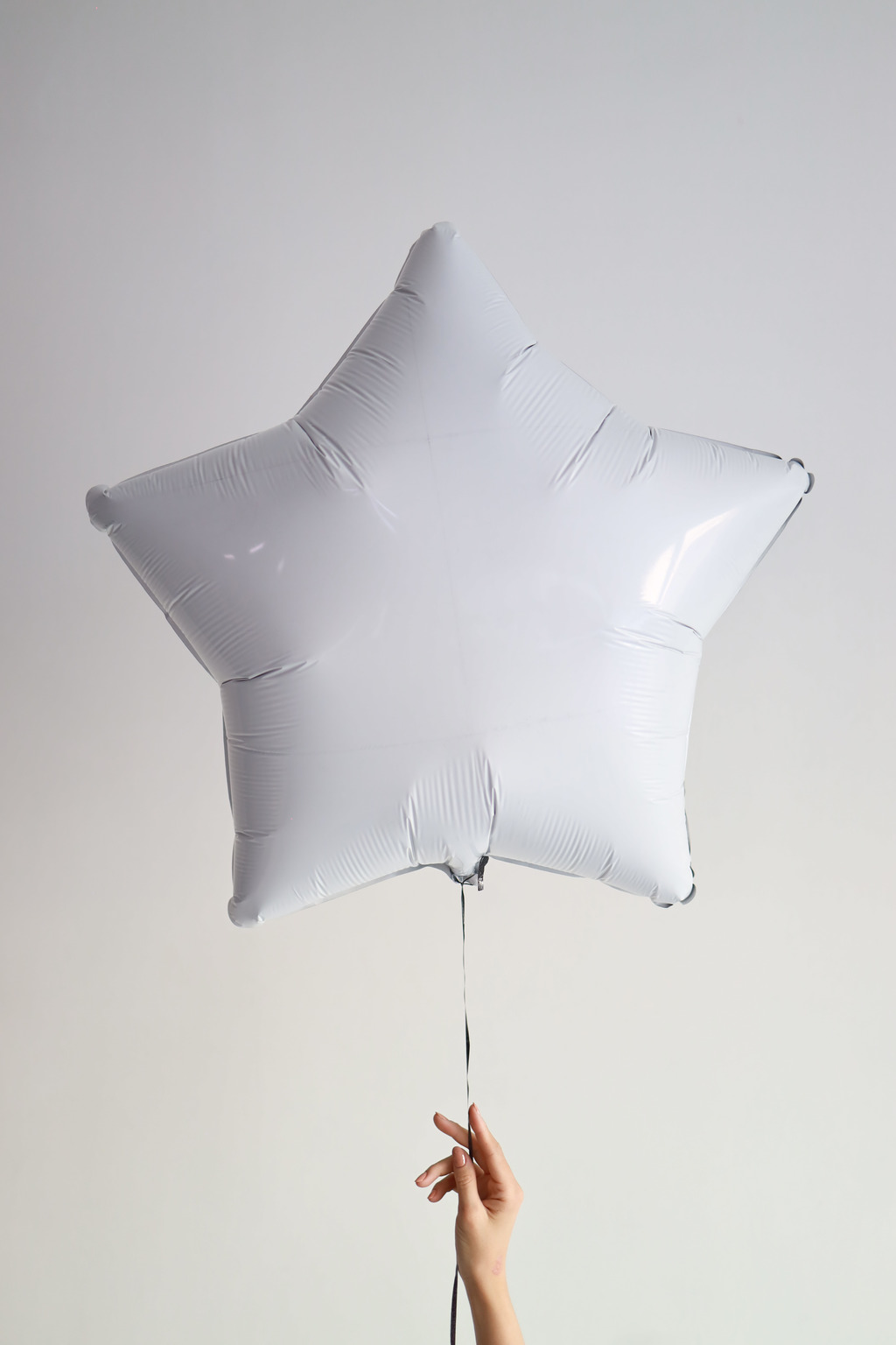 ЗВЕЗДЫ/СЕРДЦА/КРУГИ > Фольгированный шар сердце, оливковый, 48 см ...