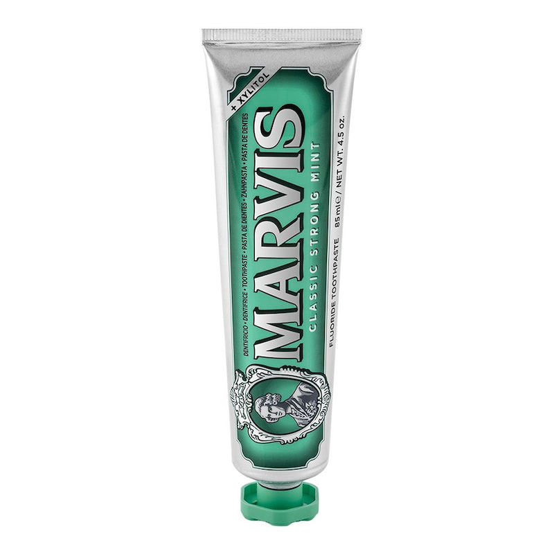 Marvis Classic Strong Mint Toothpaste - Зубна паста з класичним інтенсивним ароматом прохолодної м'яти 85ml на FreshBeauty.com.ua