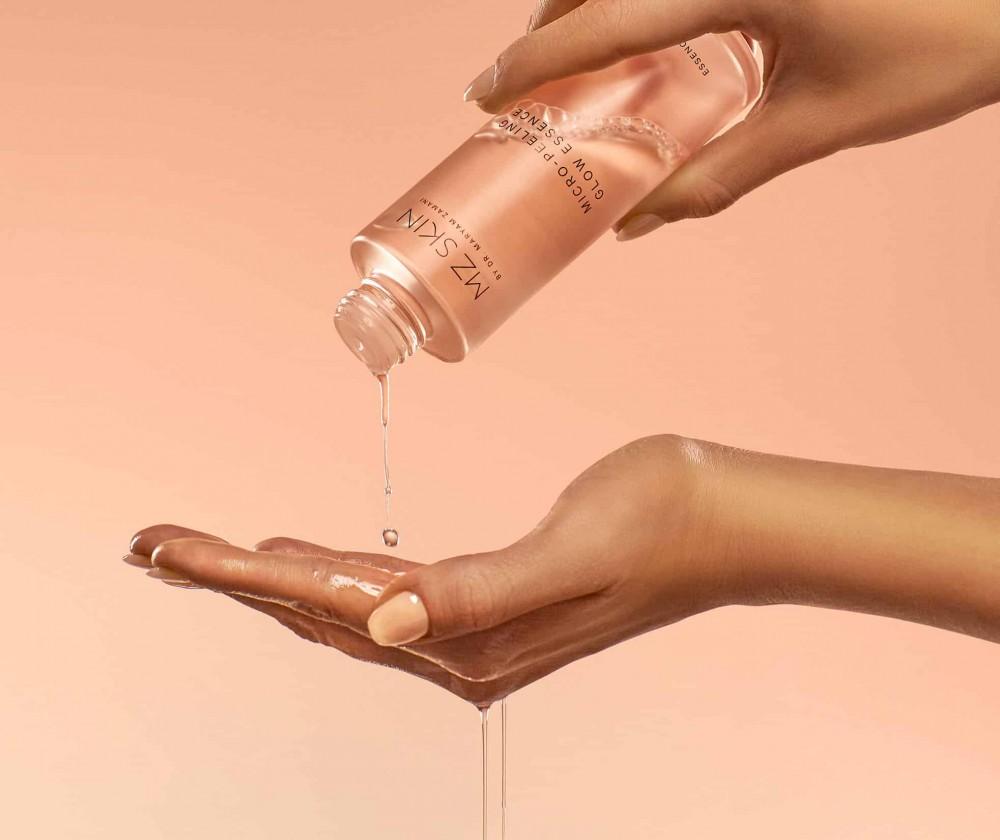 MZ SKIN Micro Peeling Glow Essence - Лосьйон для сяйва обличчя