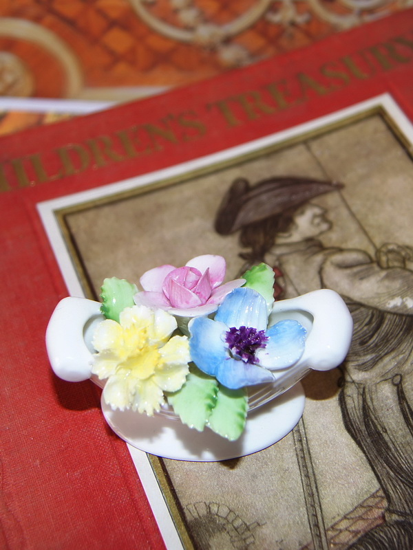 Миниатюра Ладья 6х4х3 см, Royal Doulton
