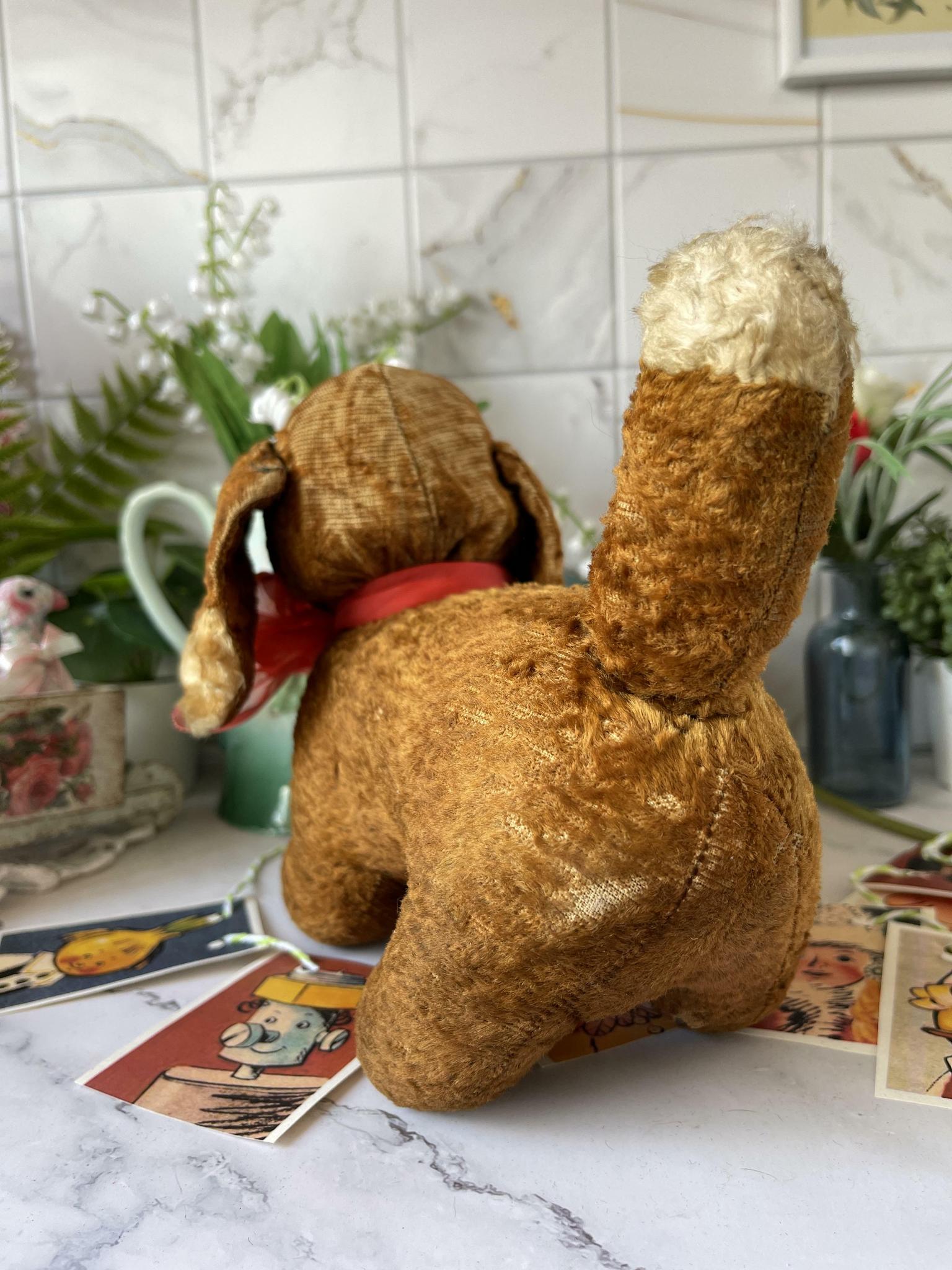 Старинная плюшевая собачка