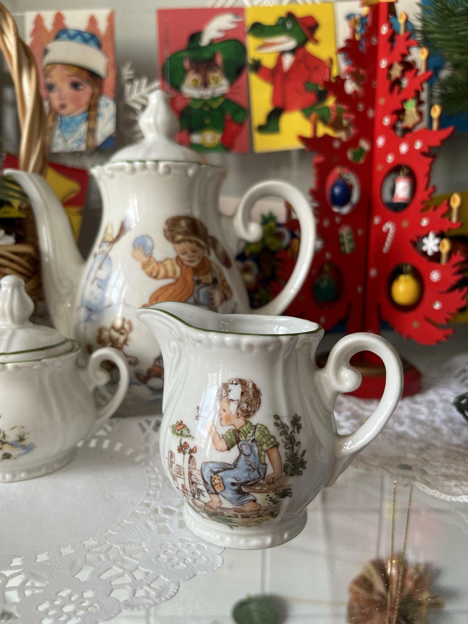 Детский кукольный сервиз ГДР
